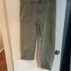 Army green boyfriend pants